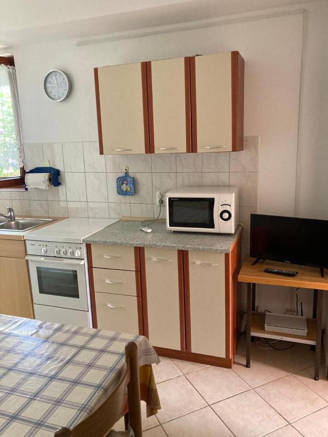 Beach Apartments Привлака Екстер'єр фото